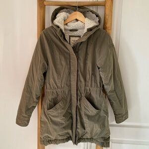 Abercrombie & Fitch Parka Jacket Sherpa Lining Olive Green Medium Winter Y2K